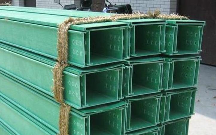 復合玻璃鋼橋架廠家